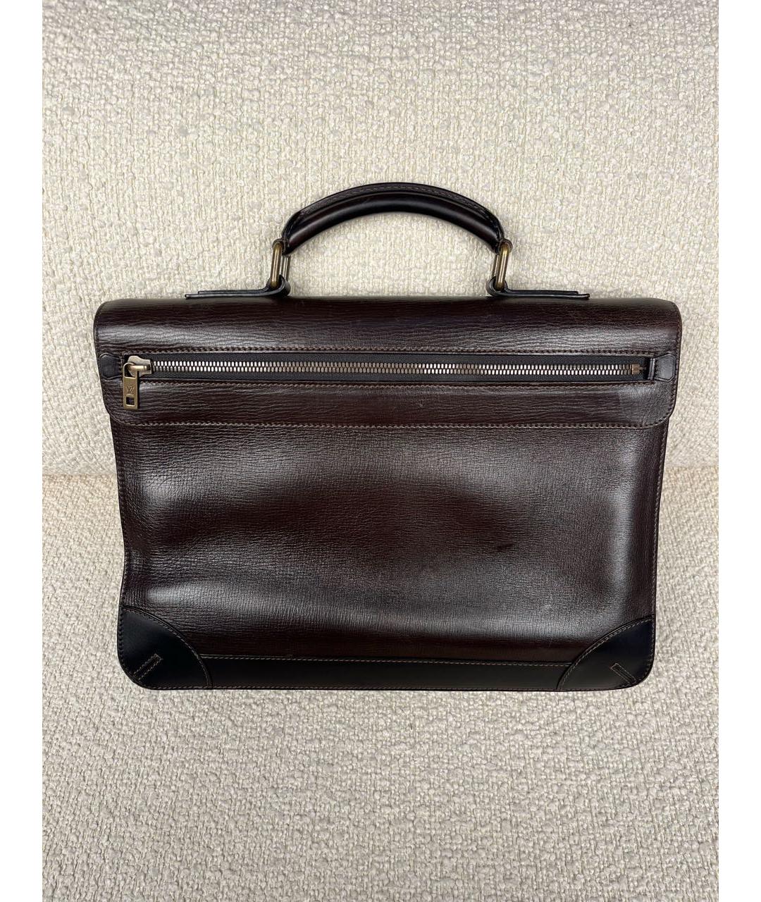 LOUIS VUITTON Коричневый кожаный портфель, фото 3