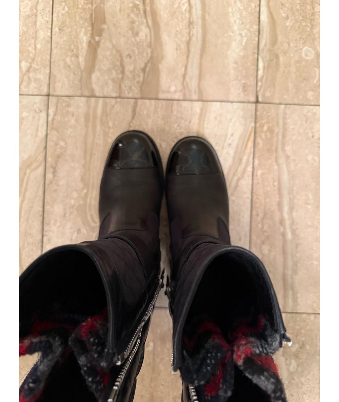 CHANEL Темно-синие кожаные сапоги, фото 5