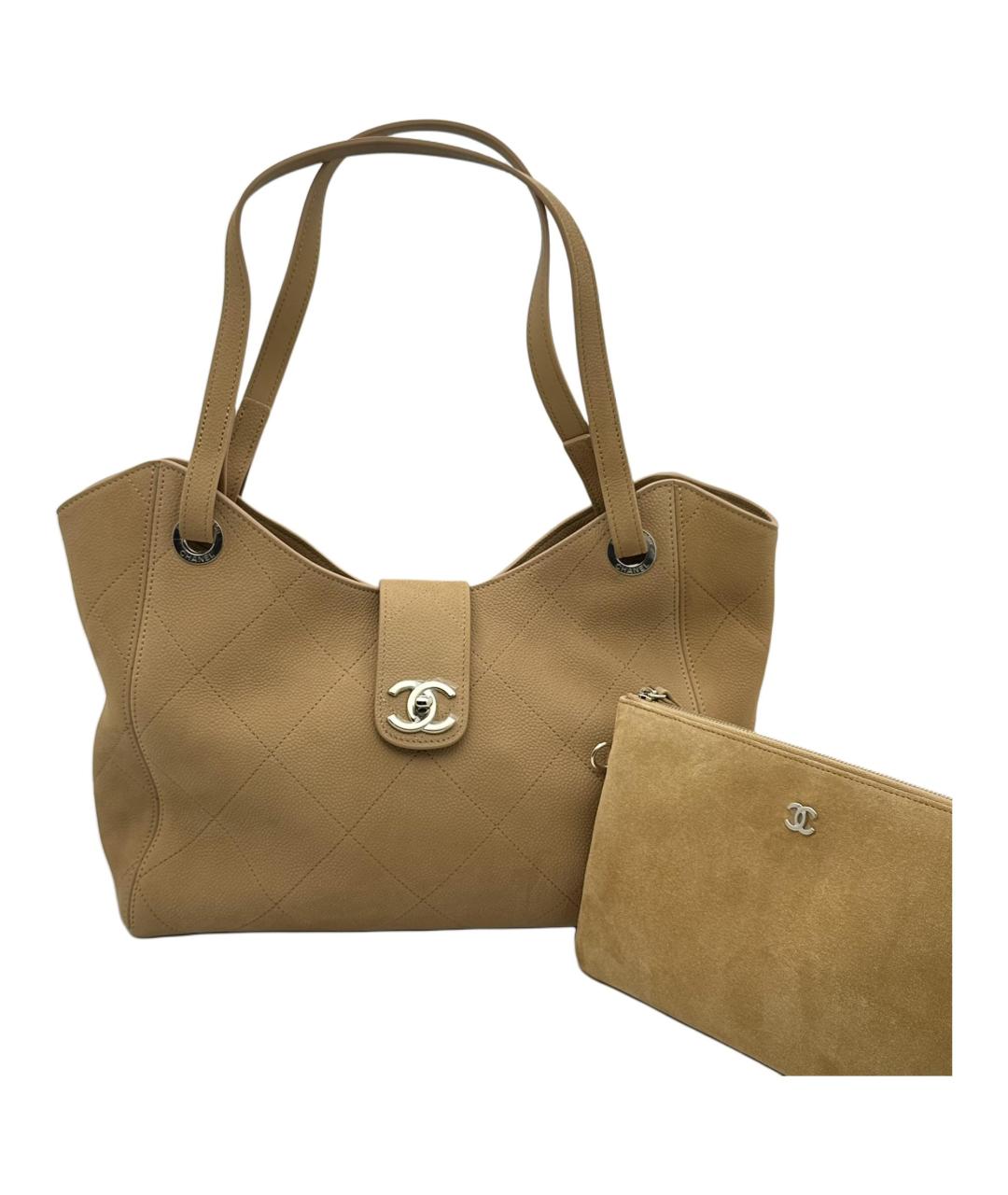 CHANEL Бежевая кожаная сумка через плечо, фото 4