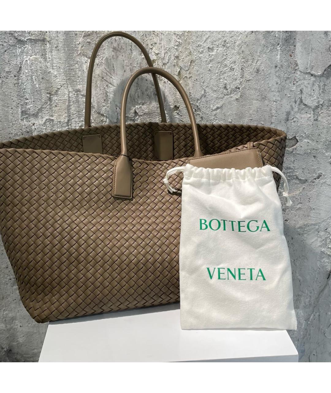 BOTTEGA VENETA Коричневая кожаная сумка тоут, фото 6