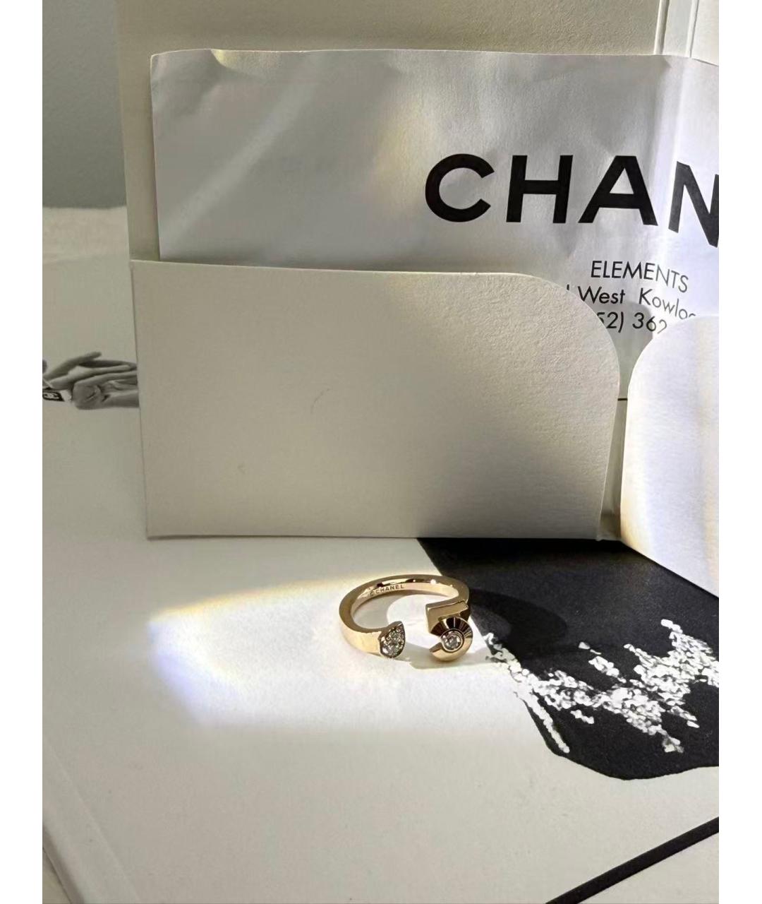 CHANEL Золотое кольцо, фото 2