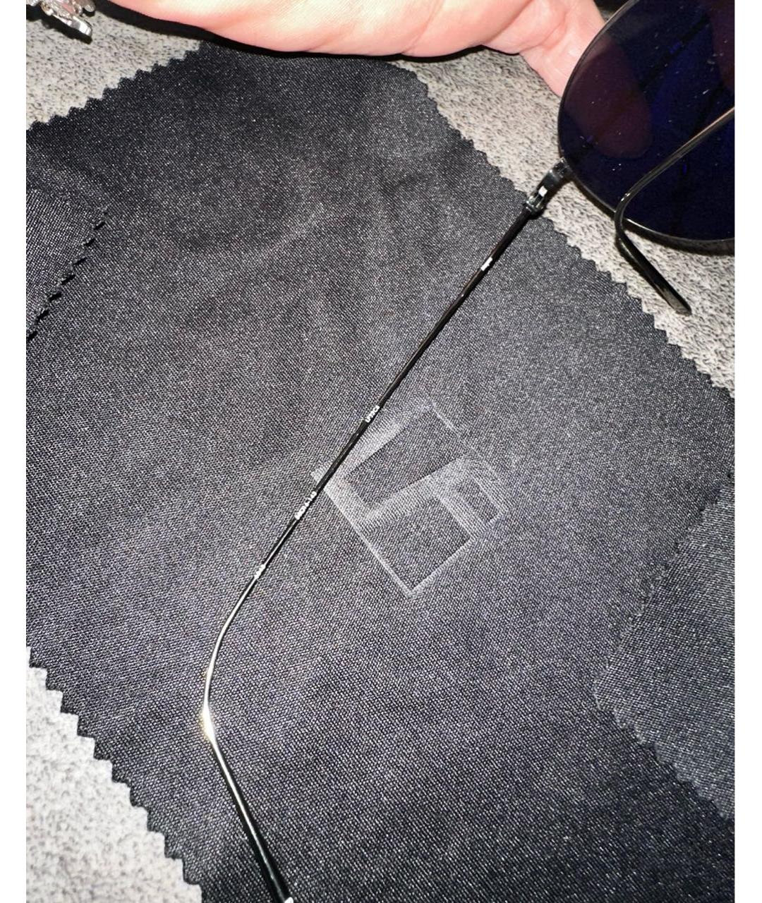 LINDA FARROW Черные солнцезащитные очки, фото 3