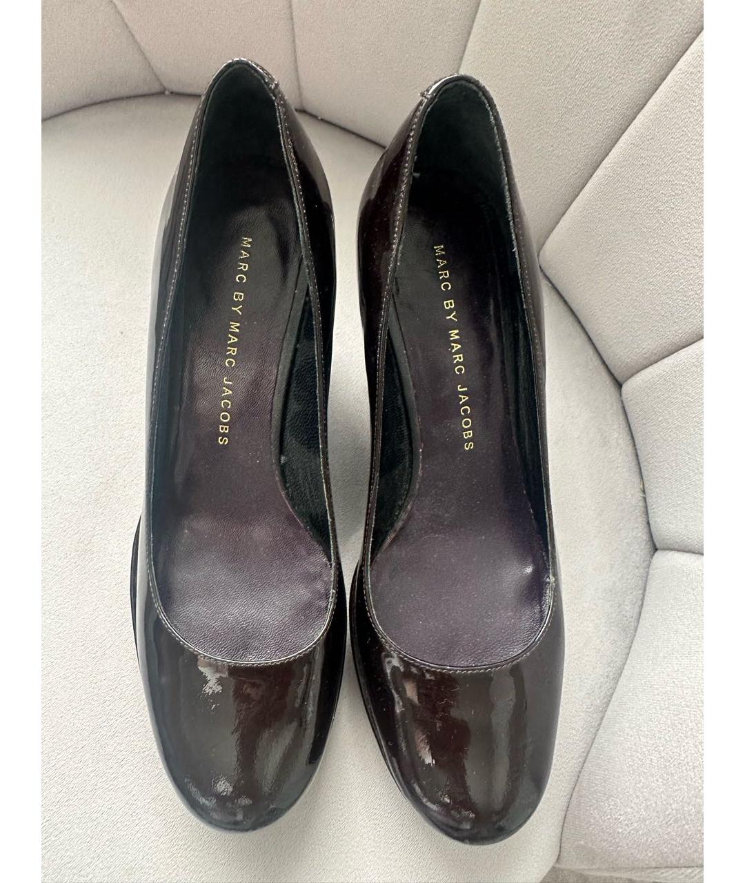 MARC JACOBS Черные туфли из лакированной кожи, фото 2