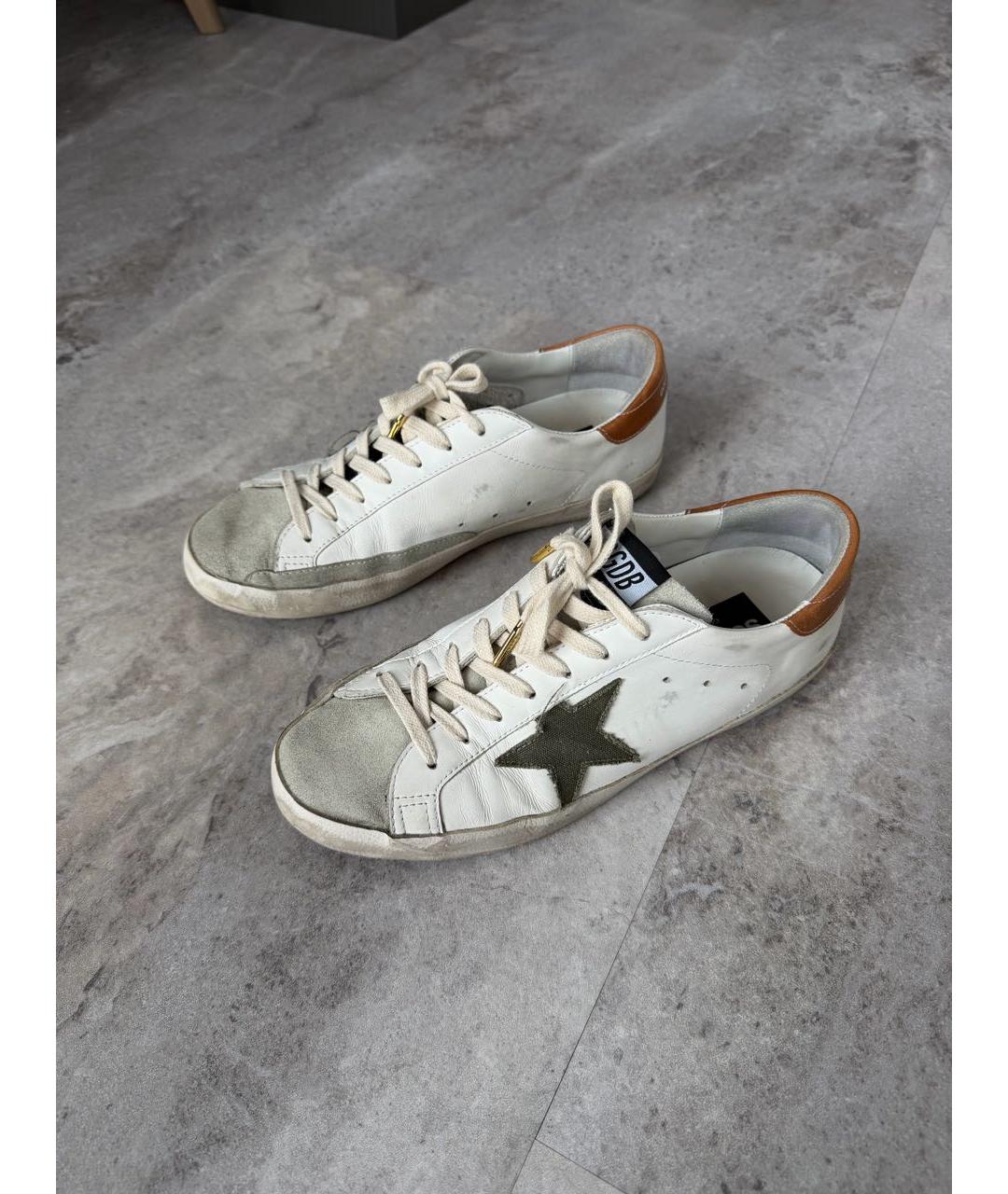 GOLDEN GOOSE DELUXE BRAND Белые кожаные низкие кроссовки / кеды, фото 2