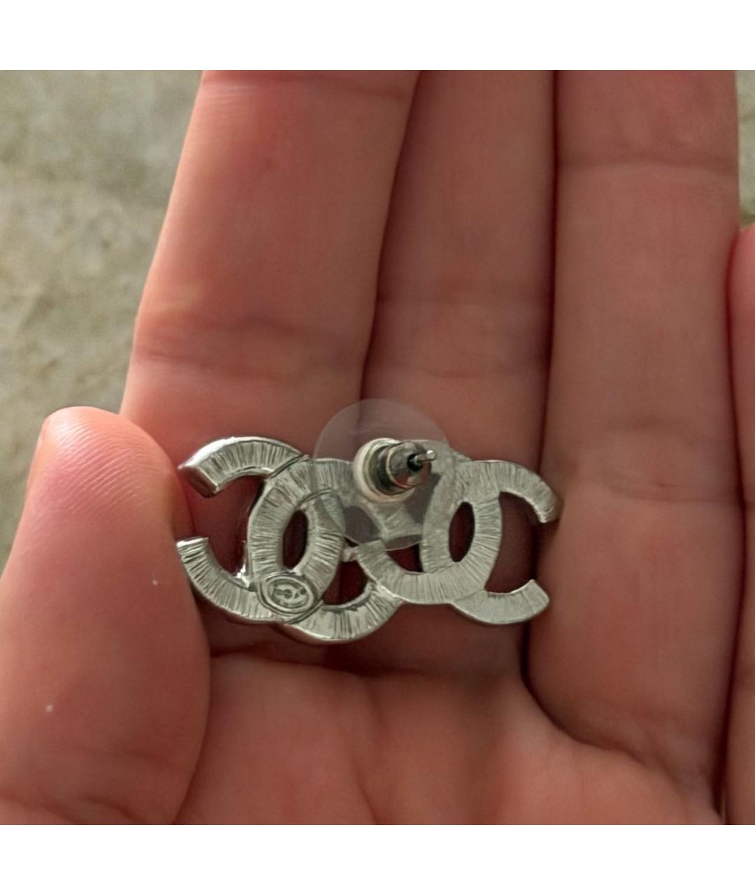 CHANEL Серые металлические серьги, фото 3
