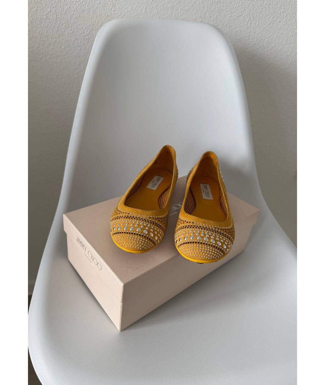 JIMMY CHOO Горчичные замшевые балетки, фото 2