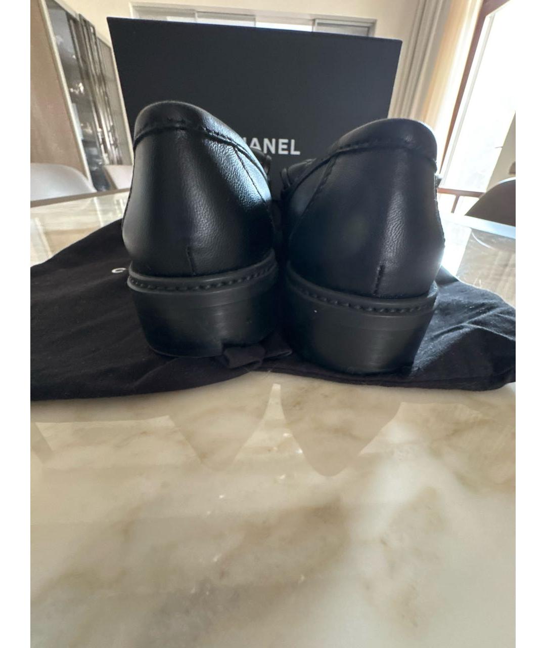 CHANEL Черные кожаные лоферы, фото 3
