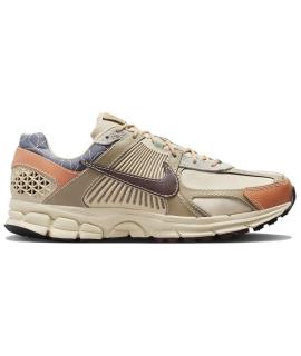 NIKE Низкие кроссовки / кеды