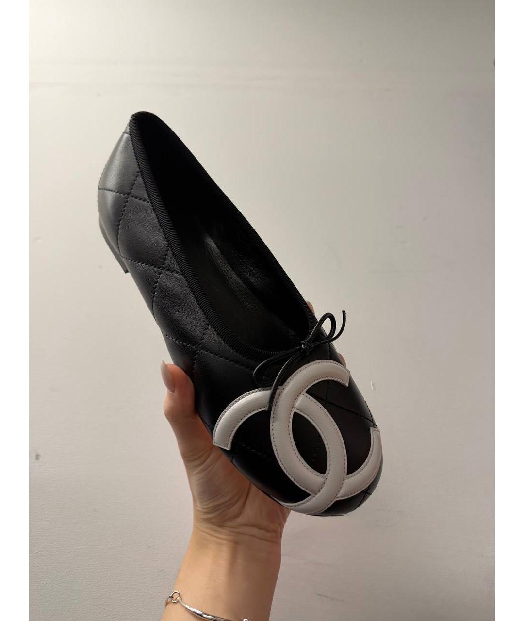 CHANEL Черные кожаные балетки, фото 2