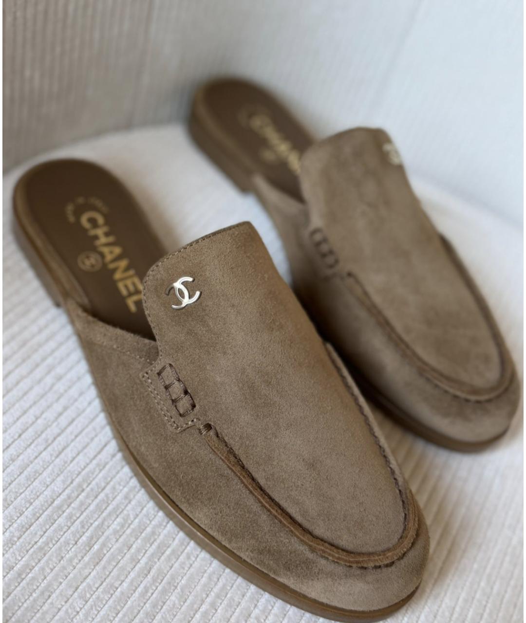CHANEL Коричневые замшевые мюли, фото 2