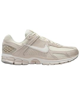 NIKE Низкие кроссовки / кеды