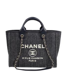 CHANEL Сумка через плечо