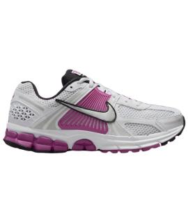 NIKE Кроссовки