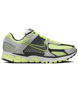 NIKE Низкие кроссовки / кеды