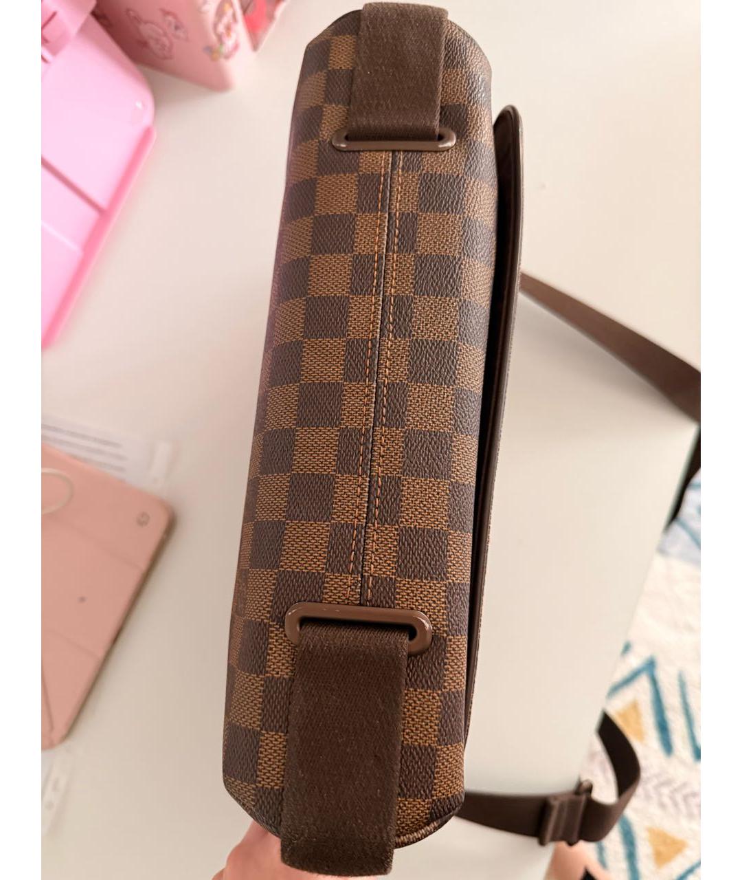 LOUIS VUITTON Коричневая сумка на плечо из искусственной кожи, фото 4