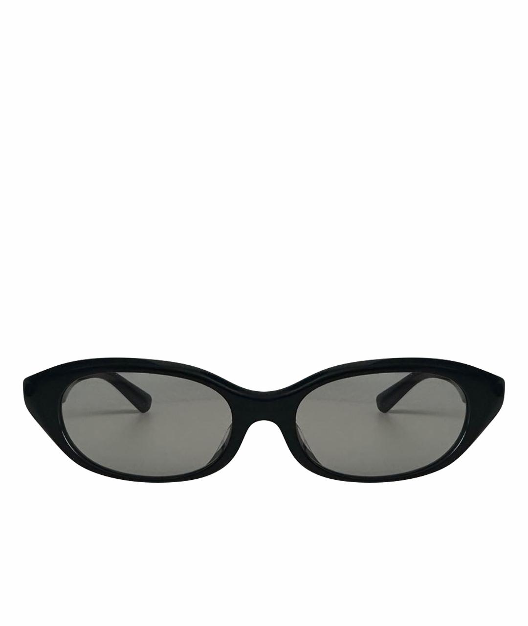 BURBERRY Черные пластиковые солнцезащитные очки, фото 1