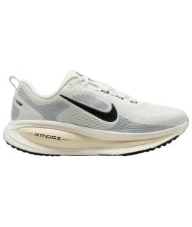 NIKE Кроссовки