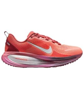 NIKE Кроссовки