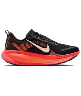 NIKE Кроссовки