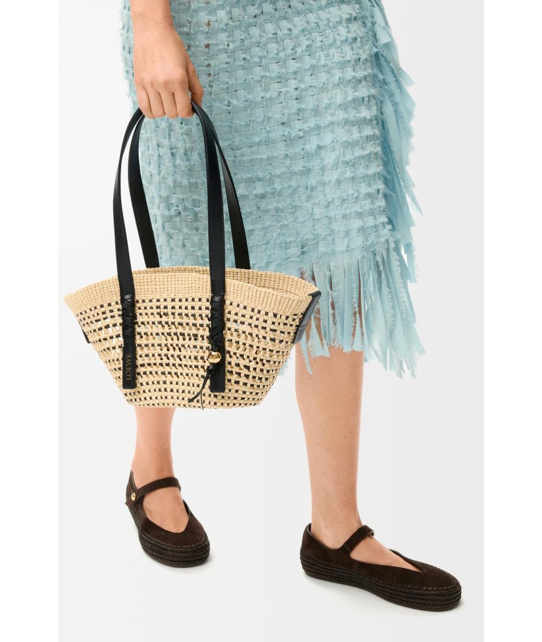 LOEWE Бежевая пелетеная сумка с короткими ручками, фото 2