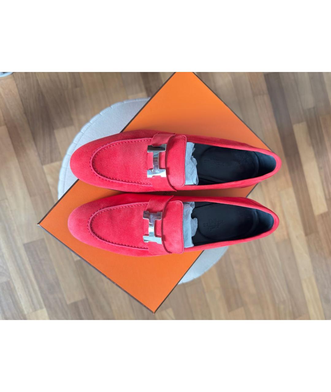 HERMES Красные замшевые лоферы, фото 3