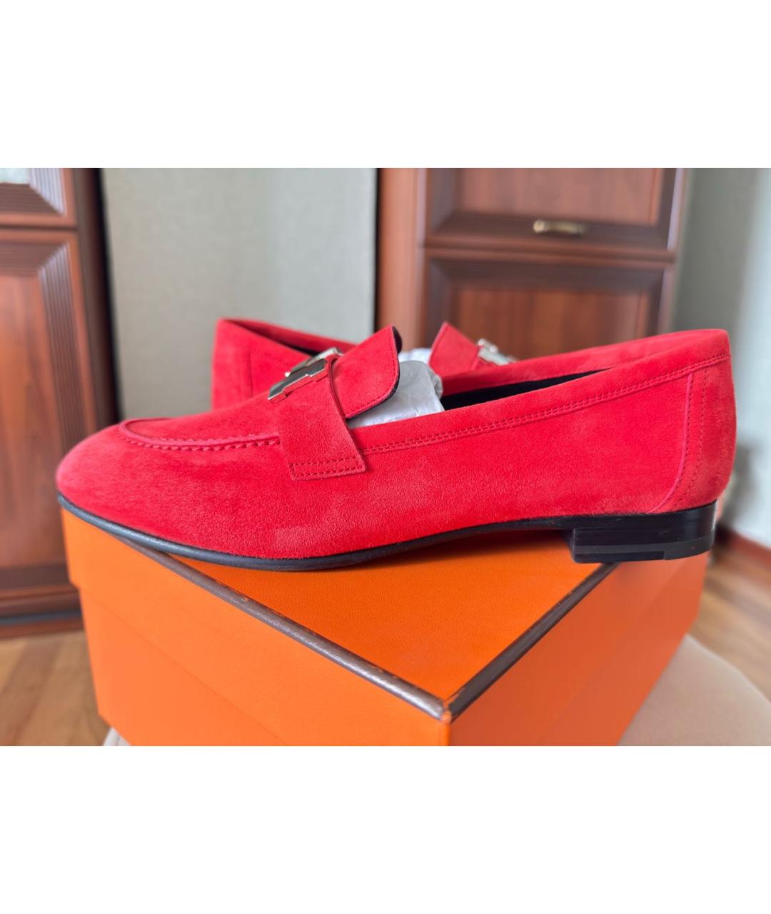 HERMES Красные замшевые лоферы, фото 5