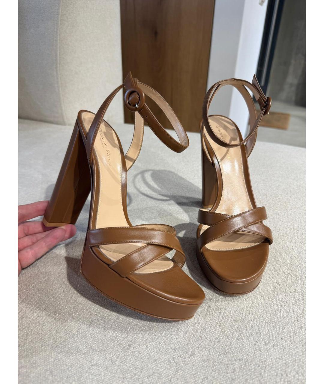 GIANVITO ROSSI Босоножки, фото 2