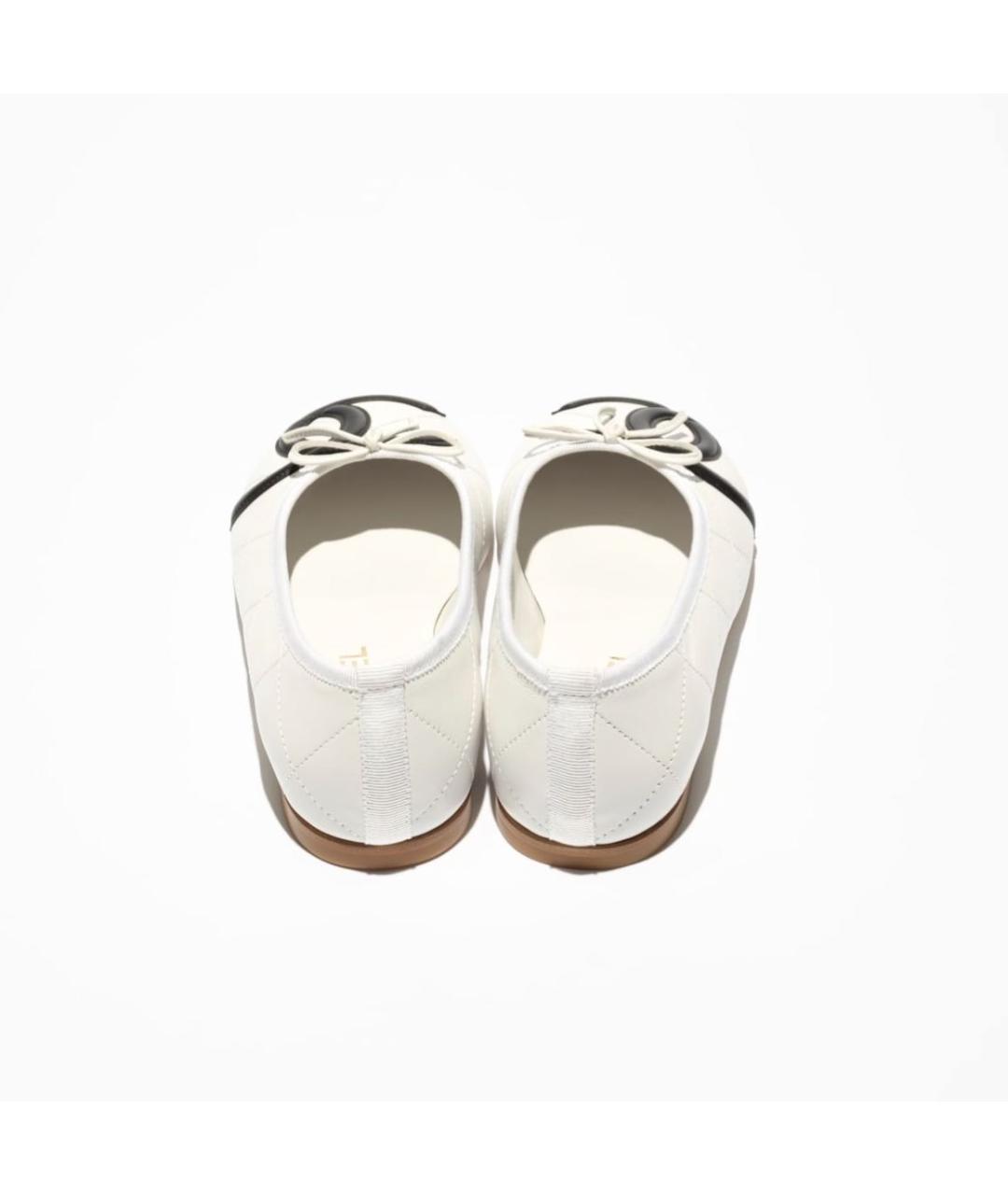 CHANEL Белые кожаные балетки, фото 3