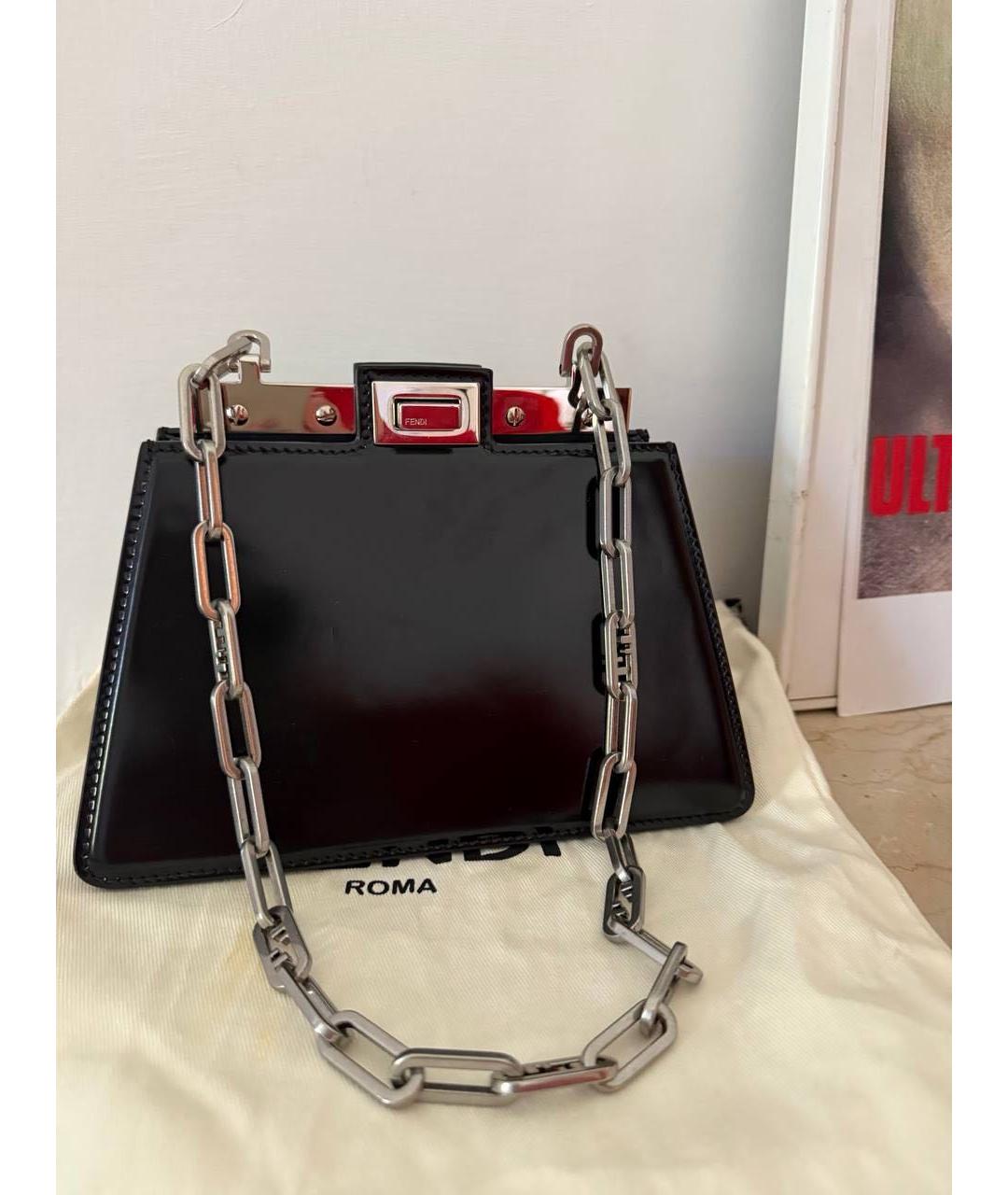 FENDI Черная сумка с короткими ручками из лакированной кожи, фото 5