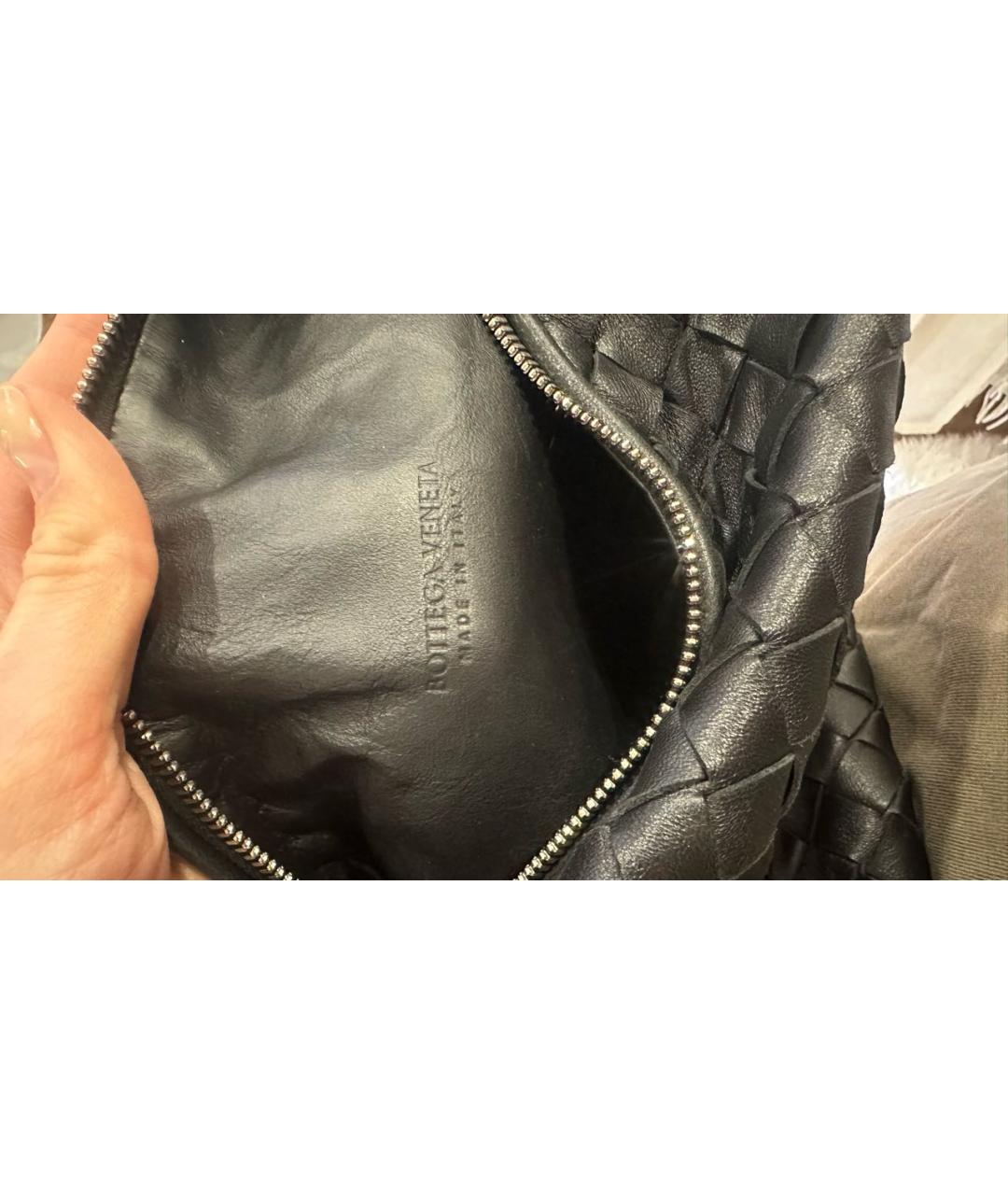 BOTTEGA VENETA Черная кожаная сумка с короткими ручками, фото 4