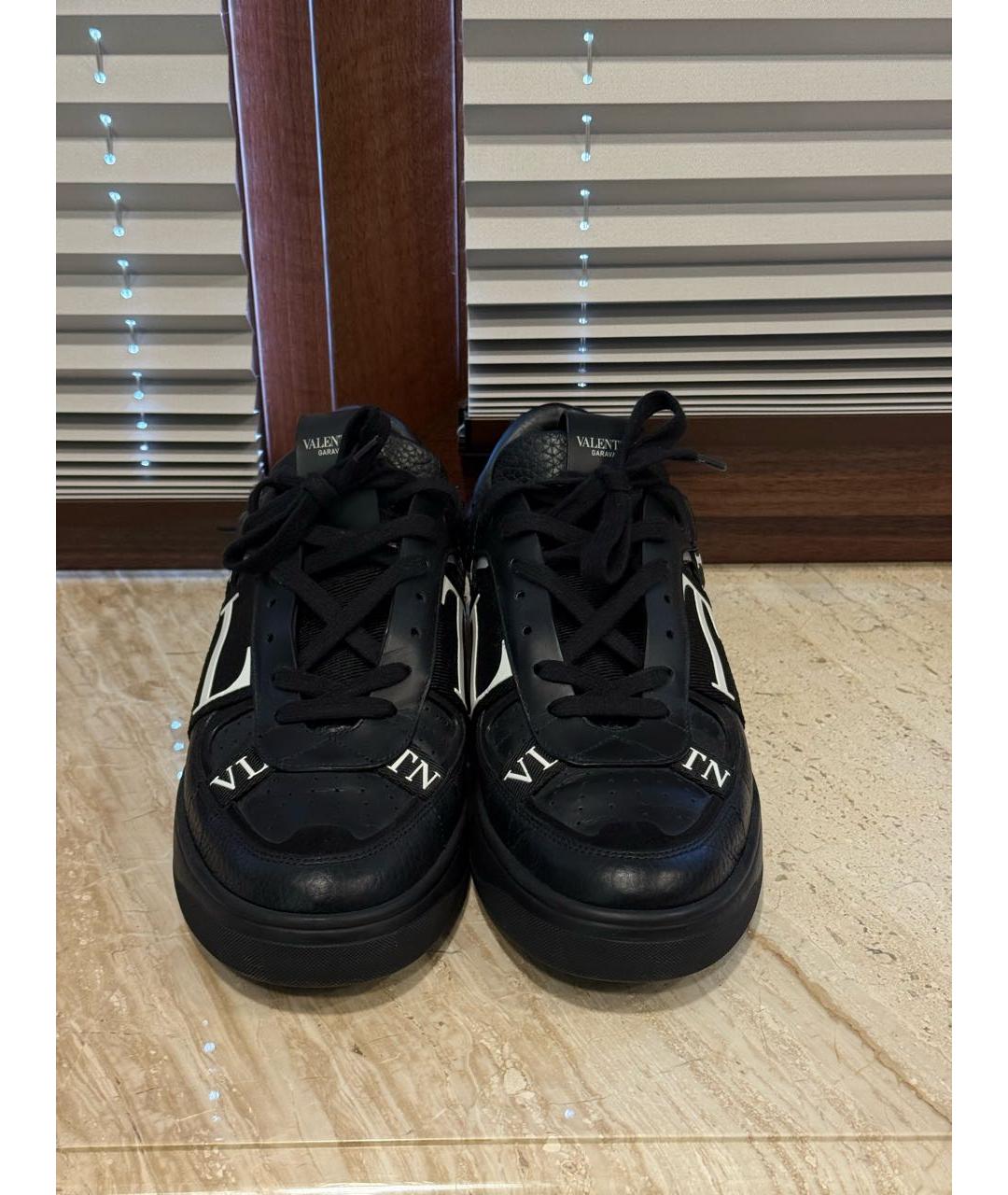 VALENTINO Черные кожаные низкие кроссовки / кеды, фото 3