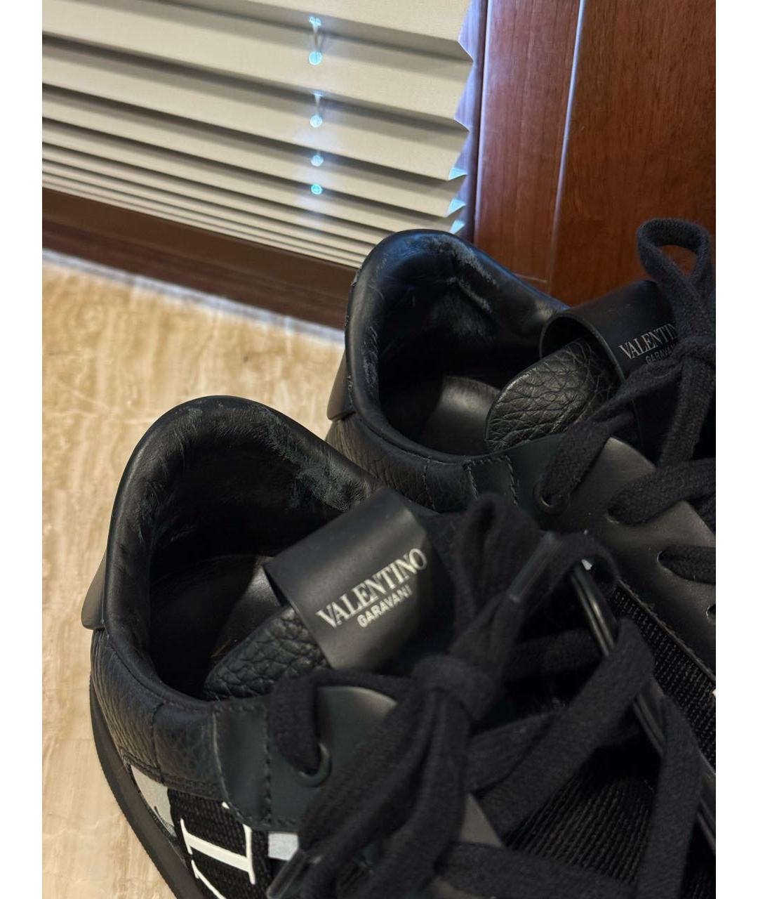 VALENTINO Черные кожаные низкие кроссовки / кеды, фото 5