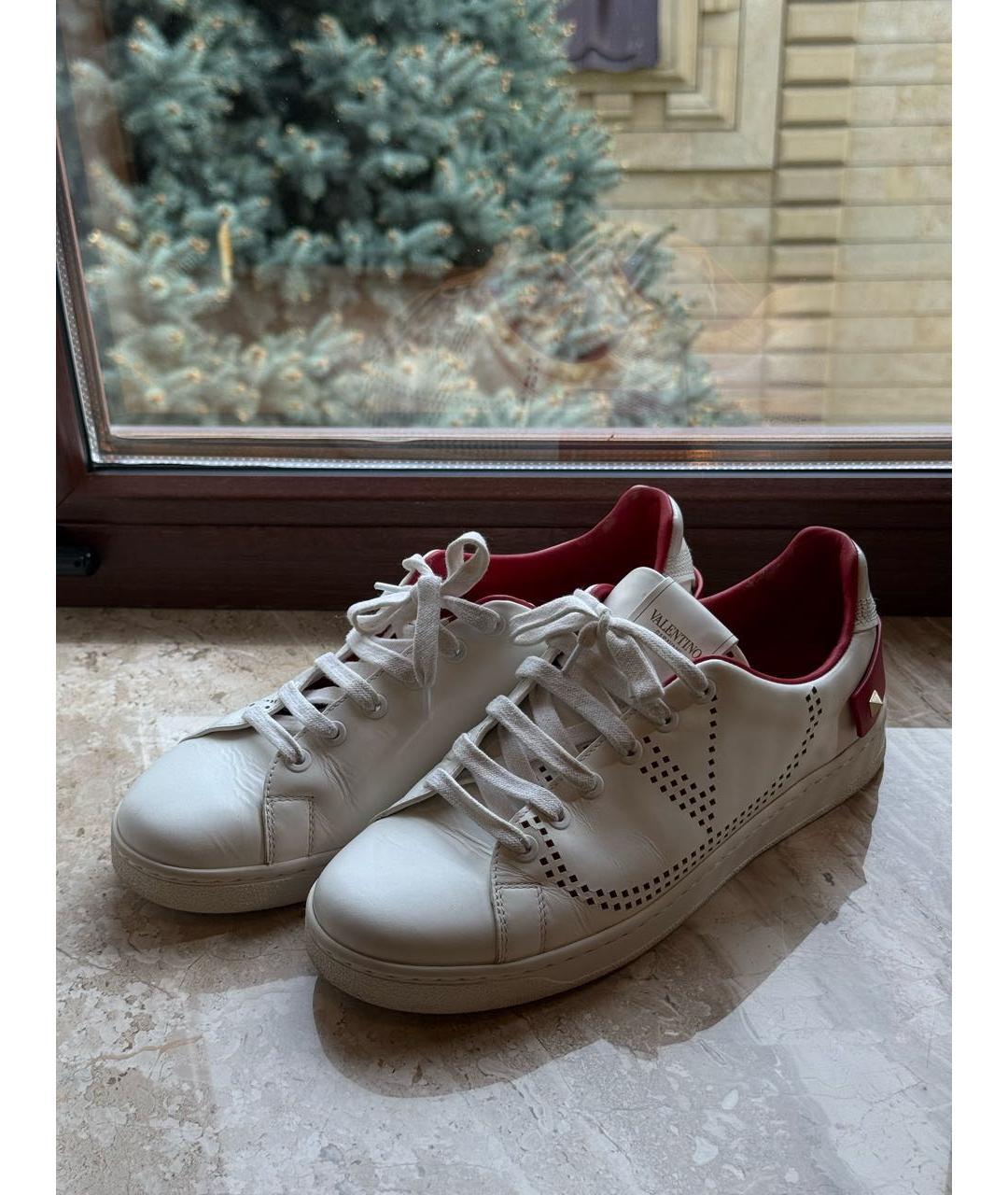 VALENTINO Белые кожаные кеды, фото 2
