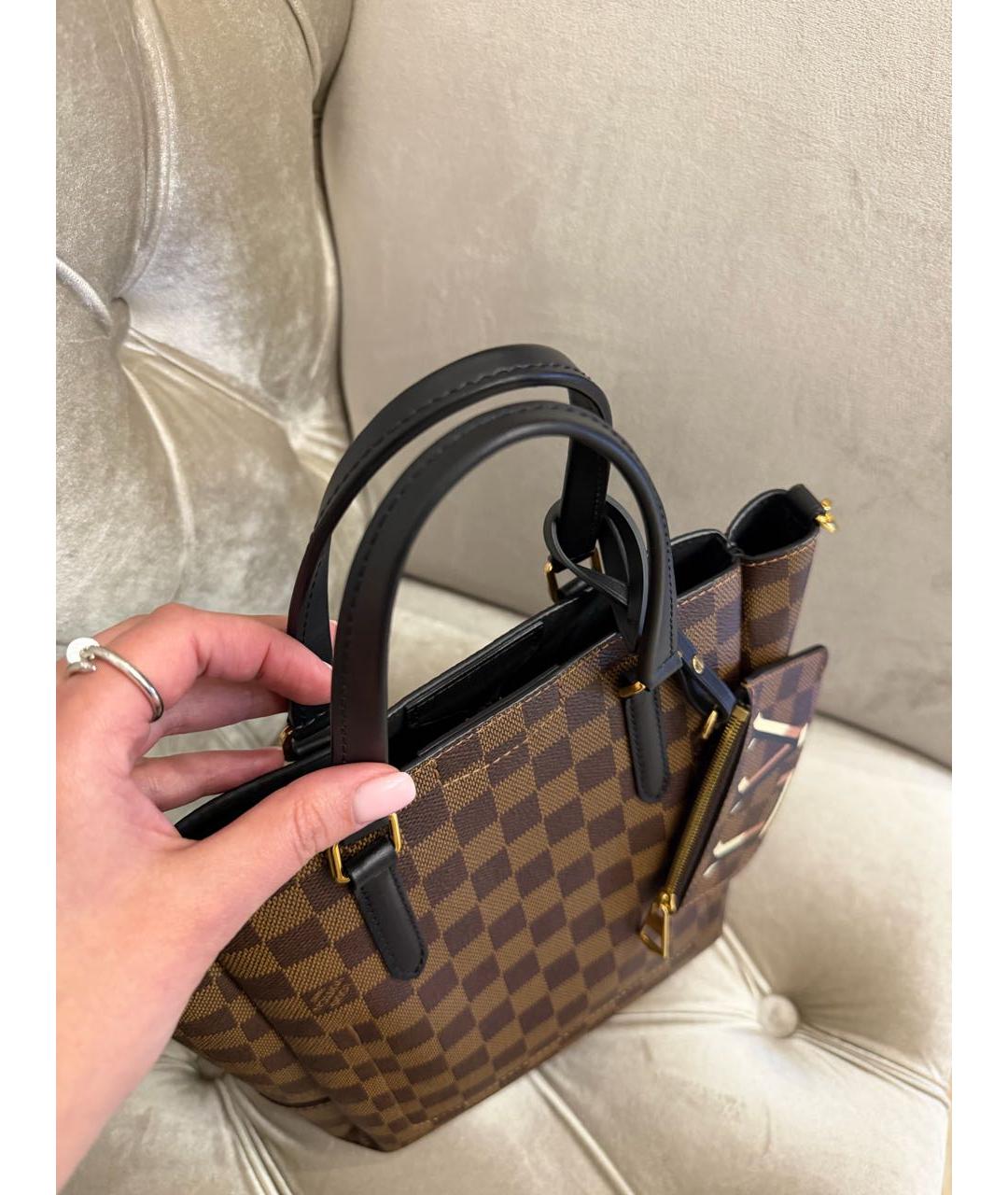 LOUIS VUITTON Коричневая сумка с короткими ручками, фото 5