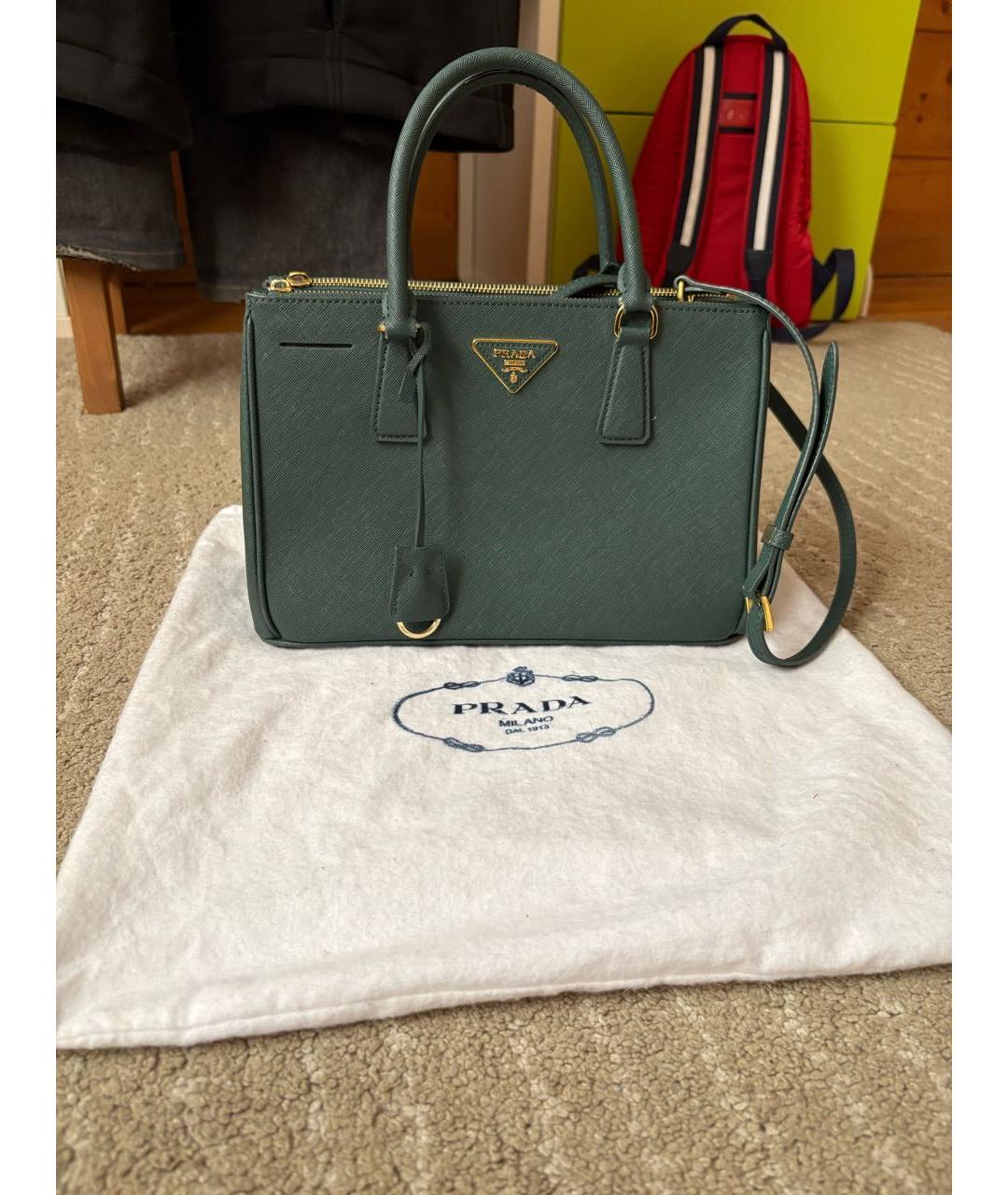 PRADA Антрацитовая кожаная сумка с короткими ручками, фото 2