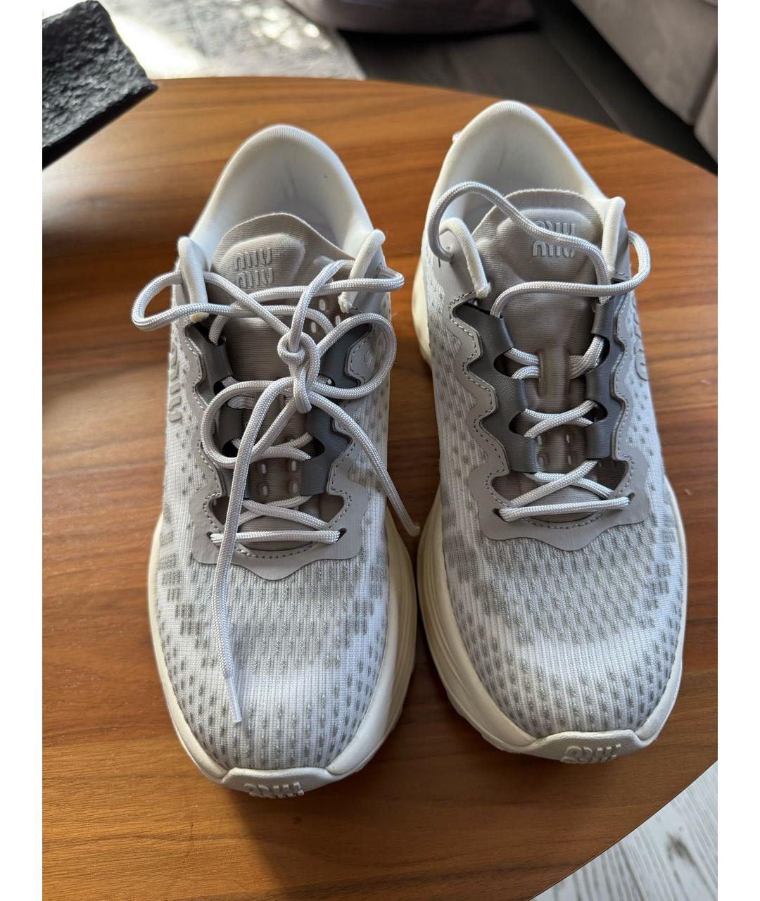 MIU MIU Серые кроссовки, фото 2