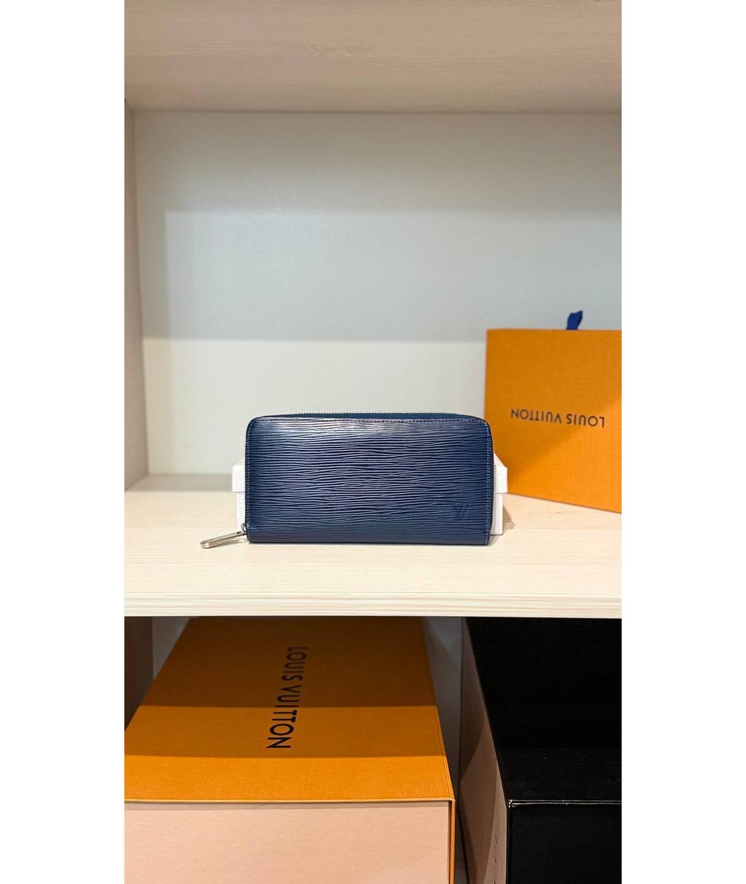 LOUIS VUITTON Синий кожаный кошелек, фото 2