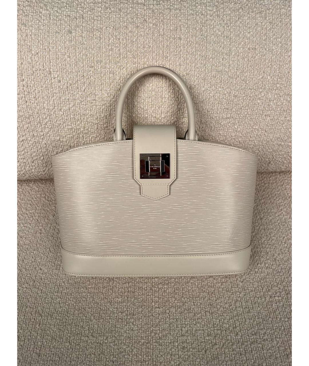 LOUIS VUITTON Белая кожаная сумка с короткими ручками, фото 9