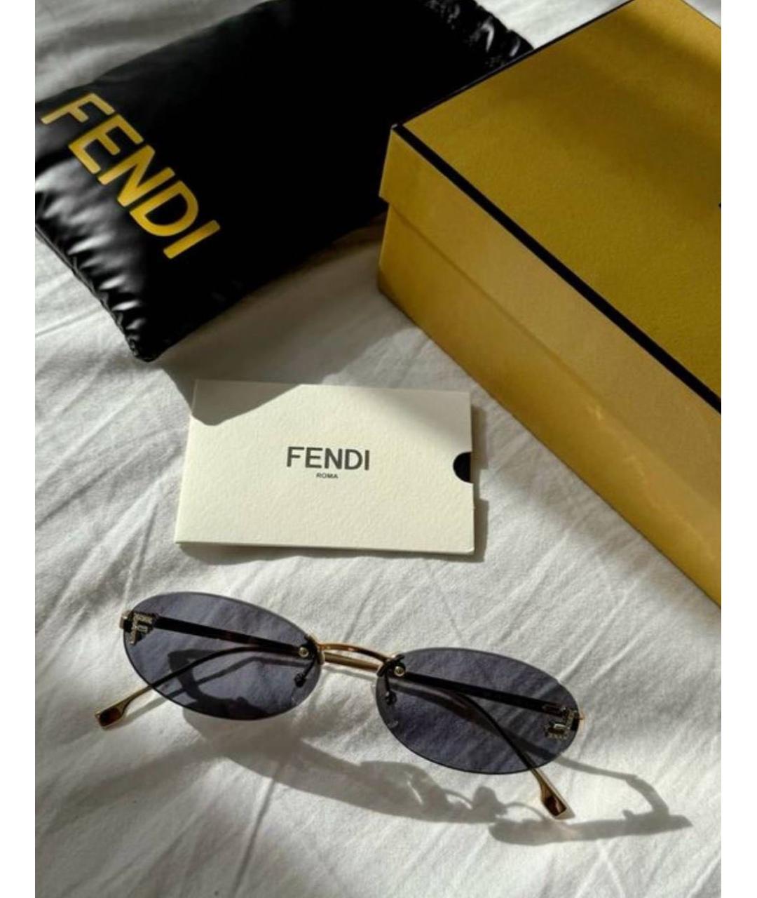 FENDI Черные пластиковые солнцезащитные очки, фото 4