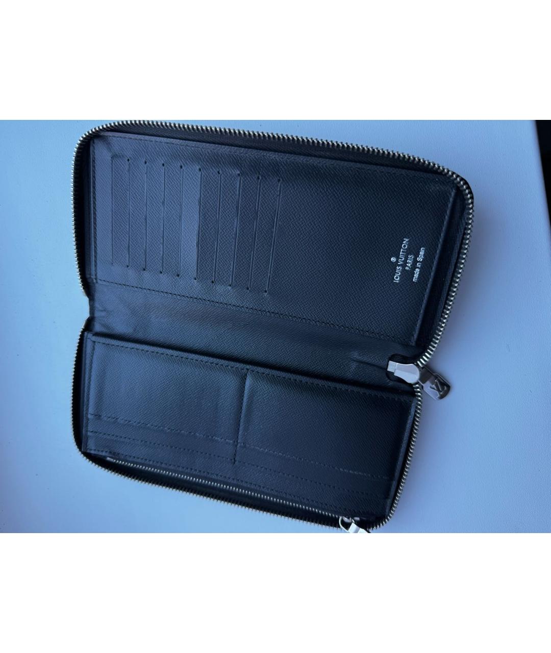 LOUIS VUITTON Черный кожаный кошелек, фото 3