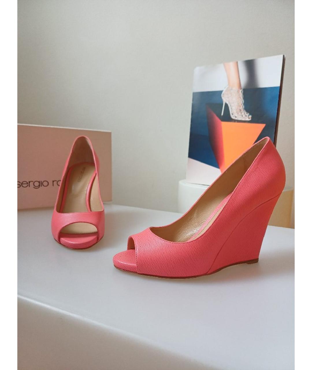 SERGIO ROSSI Коралловые кожаные туфли, фото 4