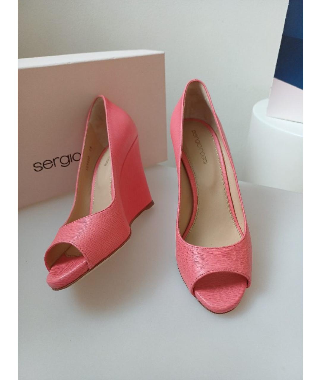 SERGIO ROSSI Коралловые кожаные туфли, фото 5