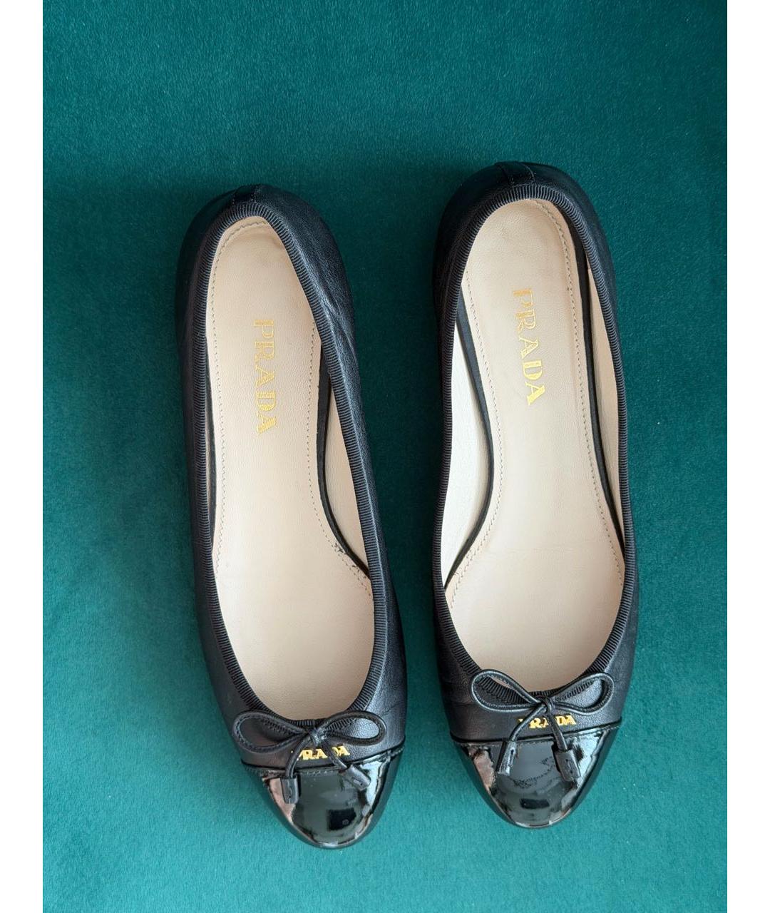 PRADA Черные кожаные балетки, фото 4