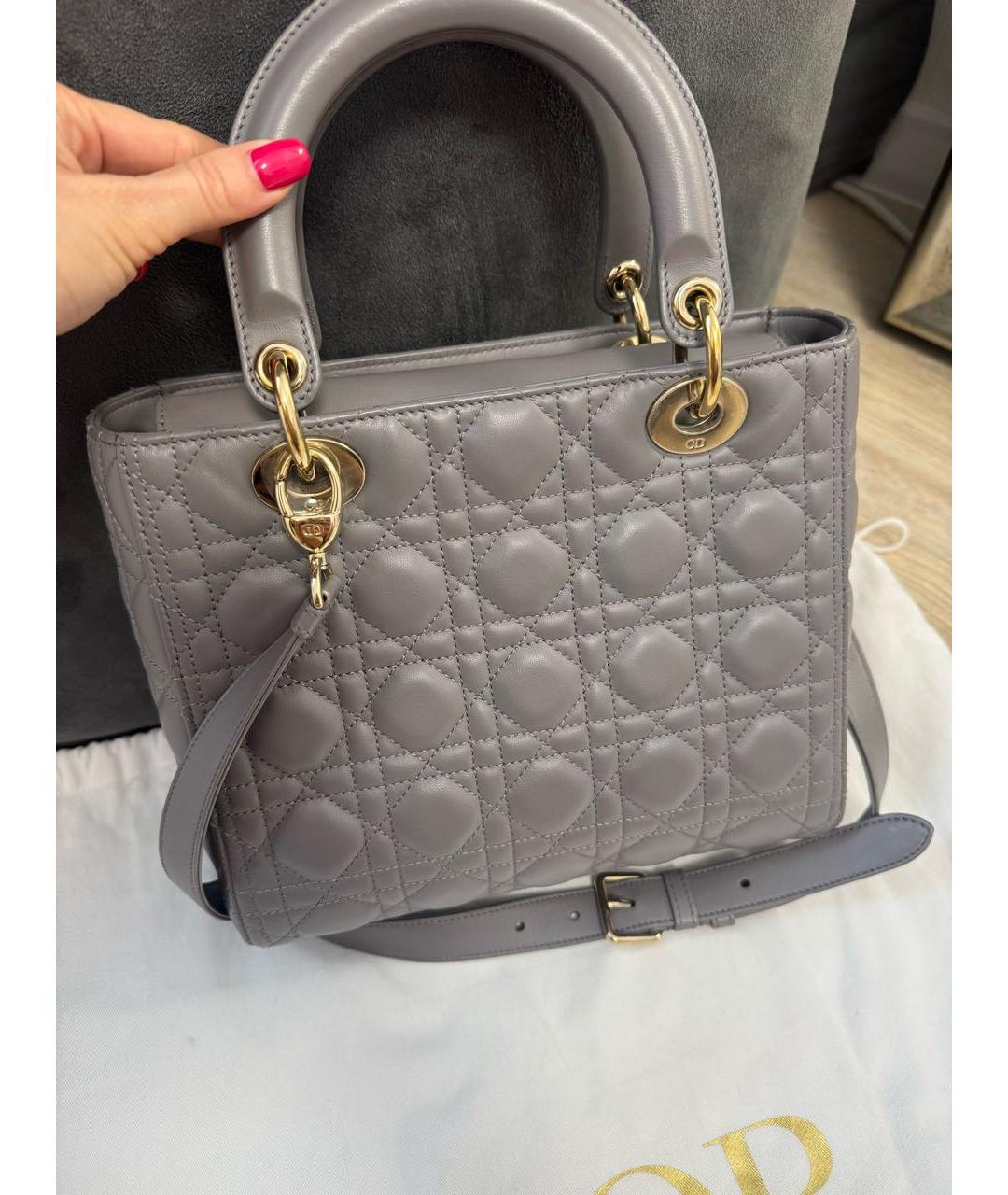 CHRISTIAN DIOR Серая кожаная сумка с короткими ручками, фото 3