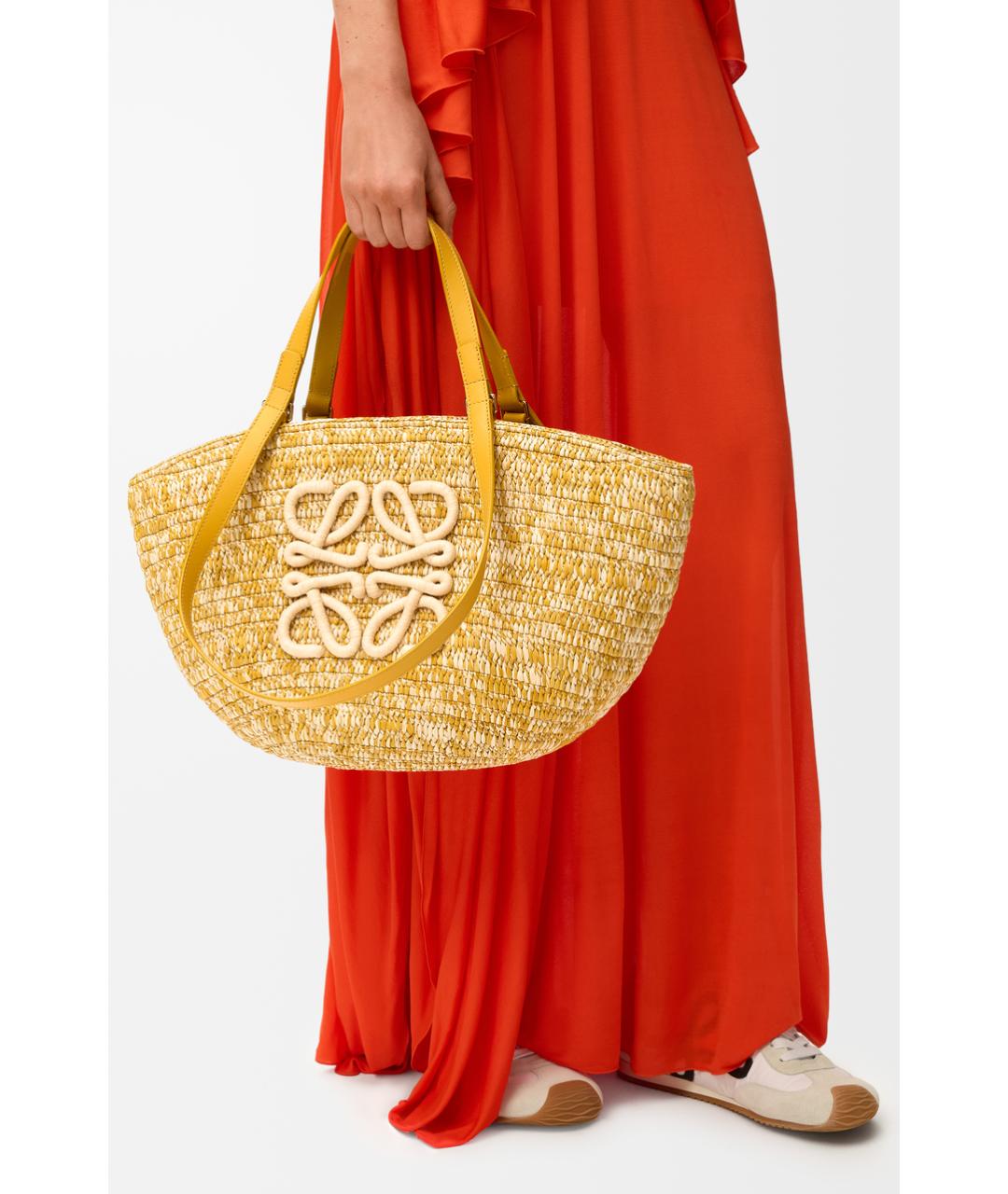 LOEWE Желтая пелетеная сумка тоут, фото 3