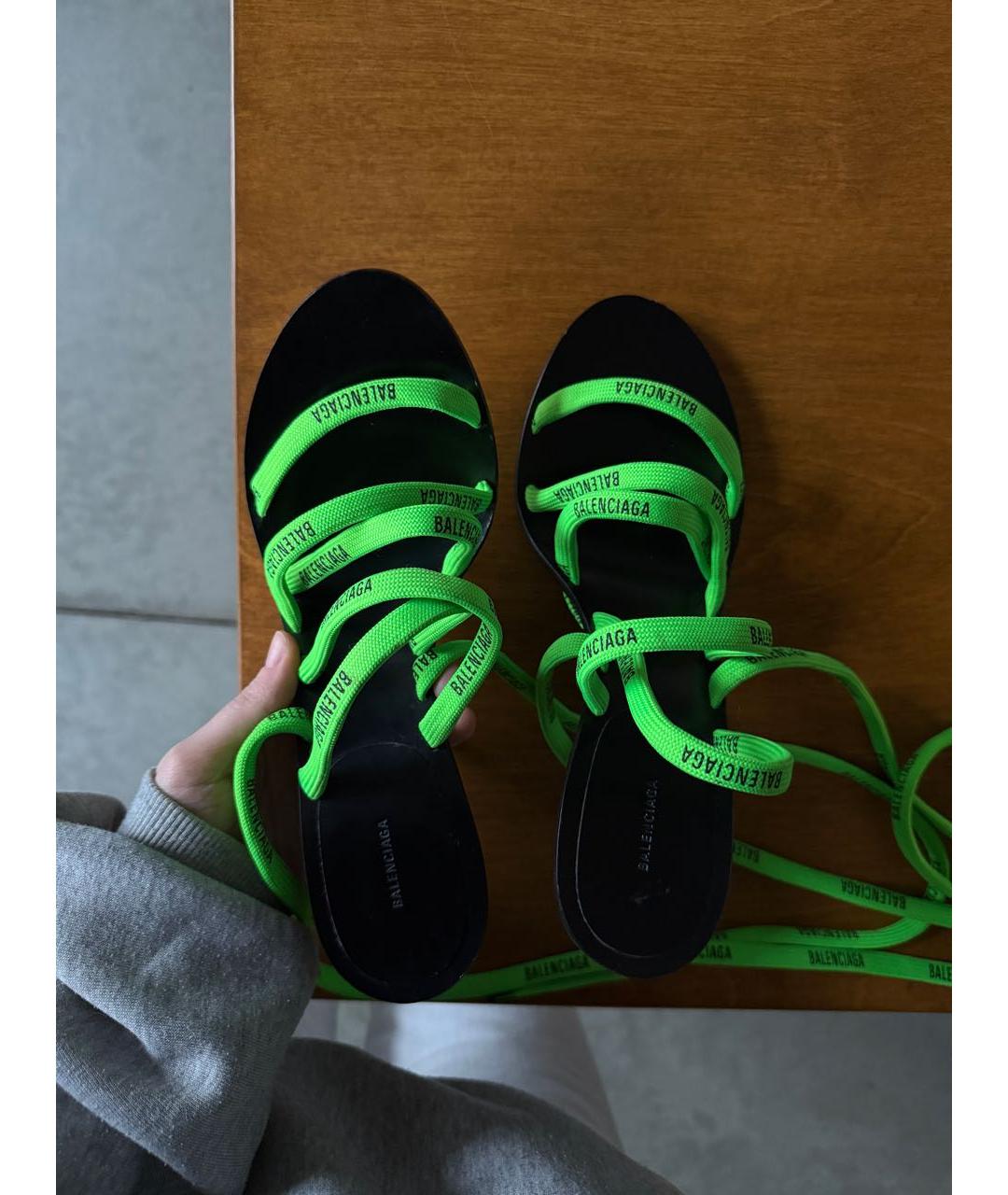 BALENCIAGA Салатовые текстильные босоножки, фото 5
