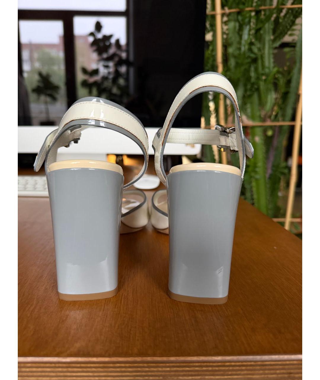 FENDI Белые босоножки из лакированной кожи, фото 6