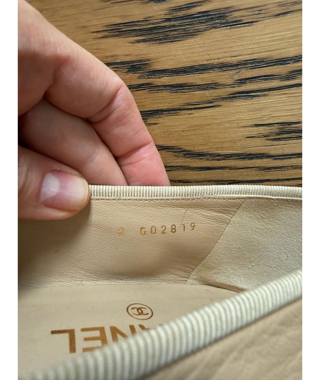 CHANEL Бежевые кожаные балетки, фото 5