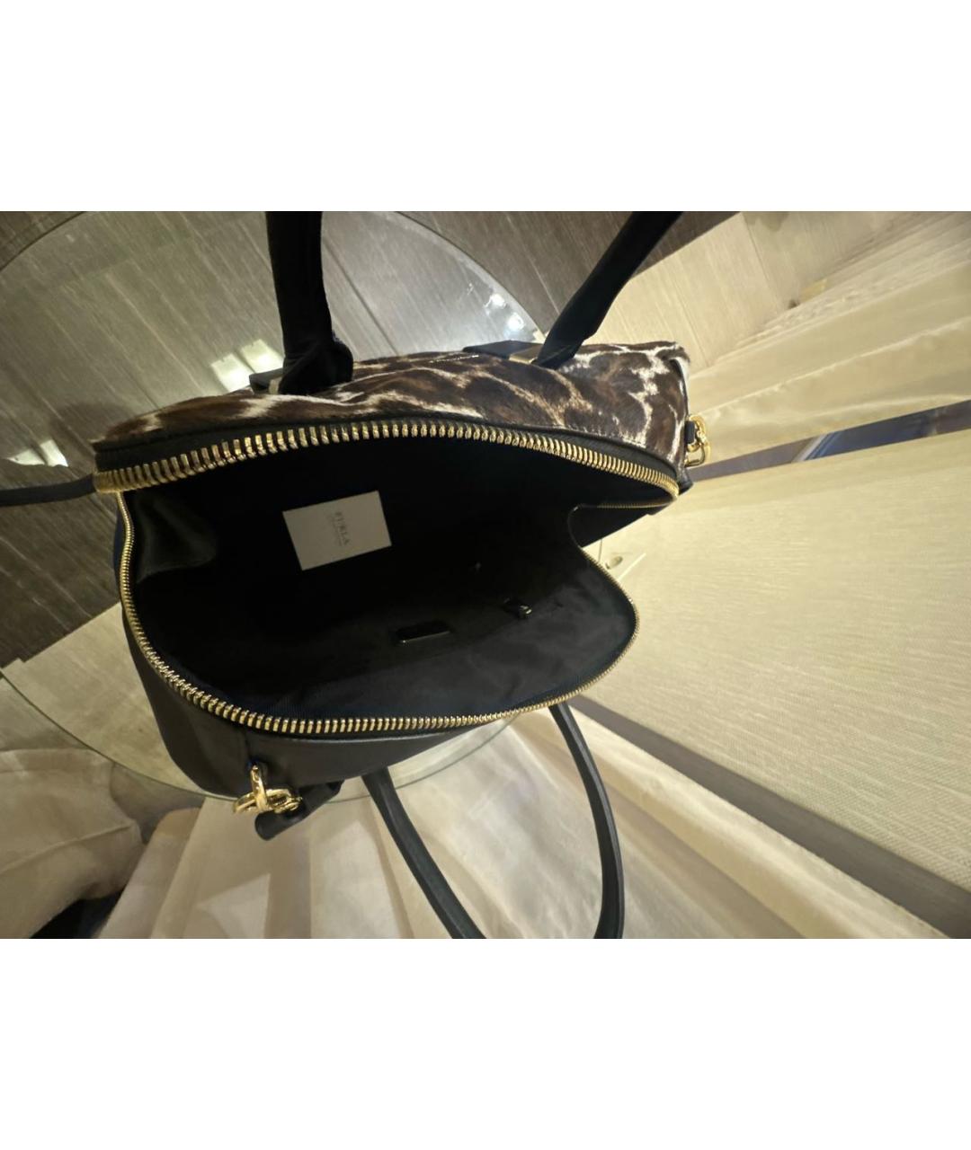 FURLA Черная кожаная сумка с короткими ручками, фото 4