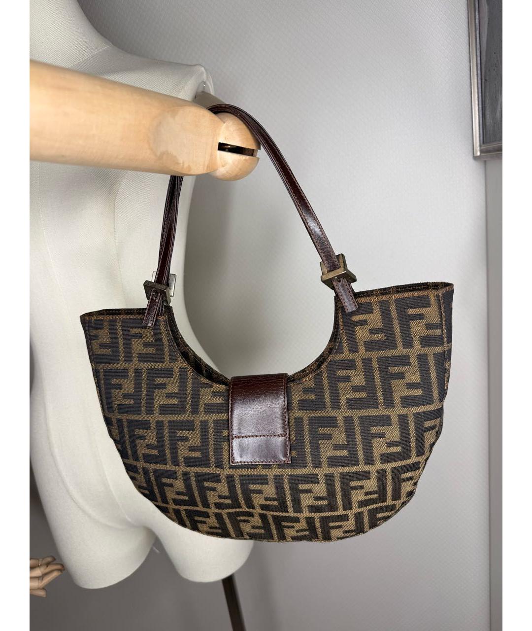 FENDI Коричневая сумка с короткими ручками, фото 3